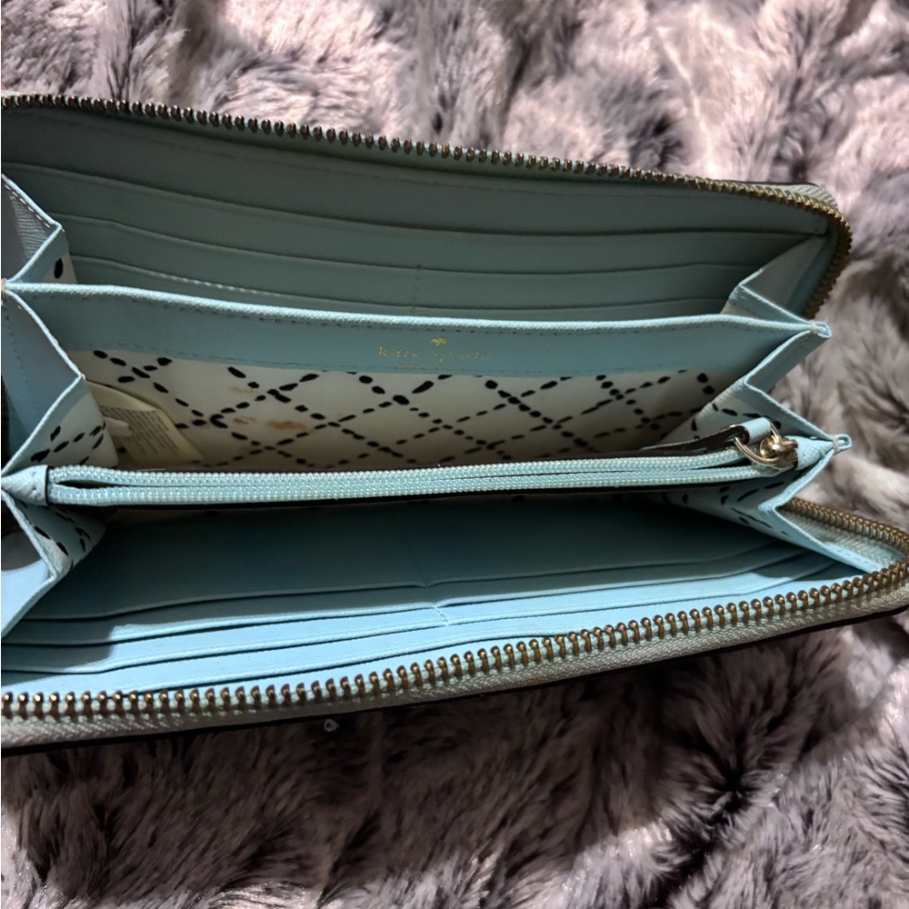 Kate Spade Blue Wallet - Picture 5 of 6